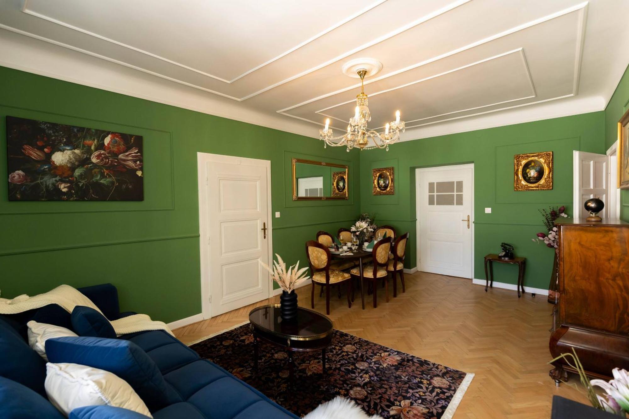 New, Stylish And Spacious Apartment บราติสลาวา ภายนอก รูปภาพ