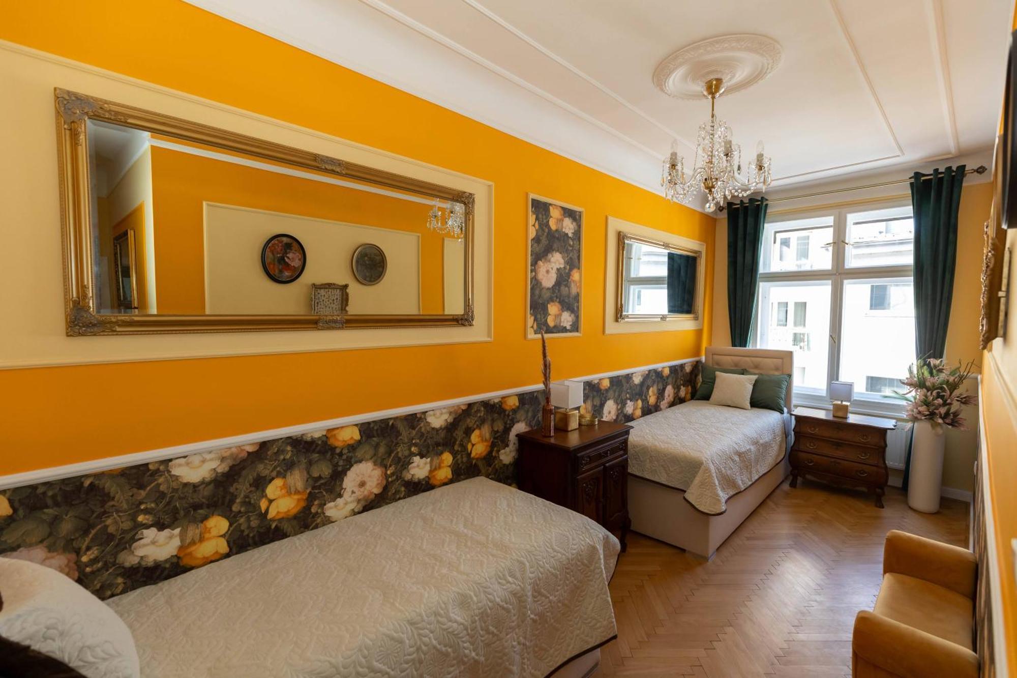 New, Stylish And Spacious Apartment บราติสลาวา ภายนอก รูปภาพ