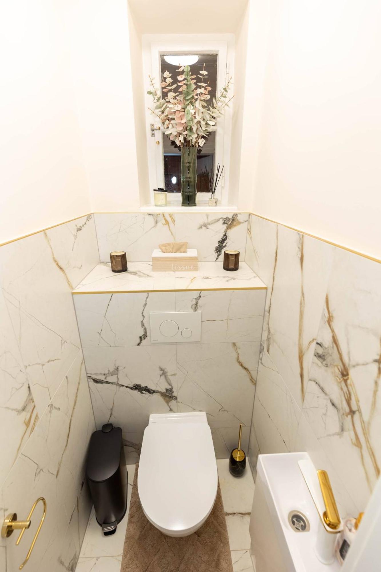 New, Stylish And Spacious Apartment บราติสลาวา ภายนอก รูปภาพ